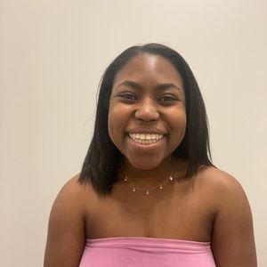 Meet your Posher, Ebony